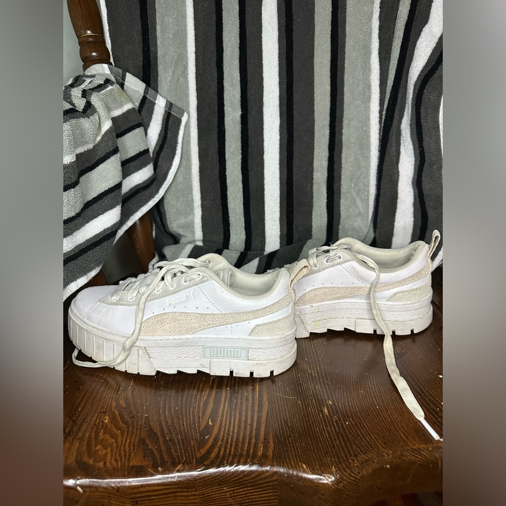 Puma Mayze Thrifted Womens Size 7